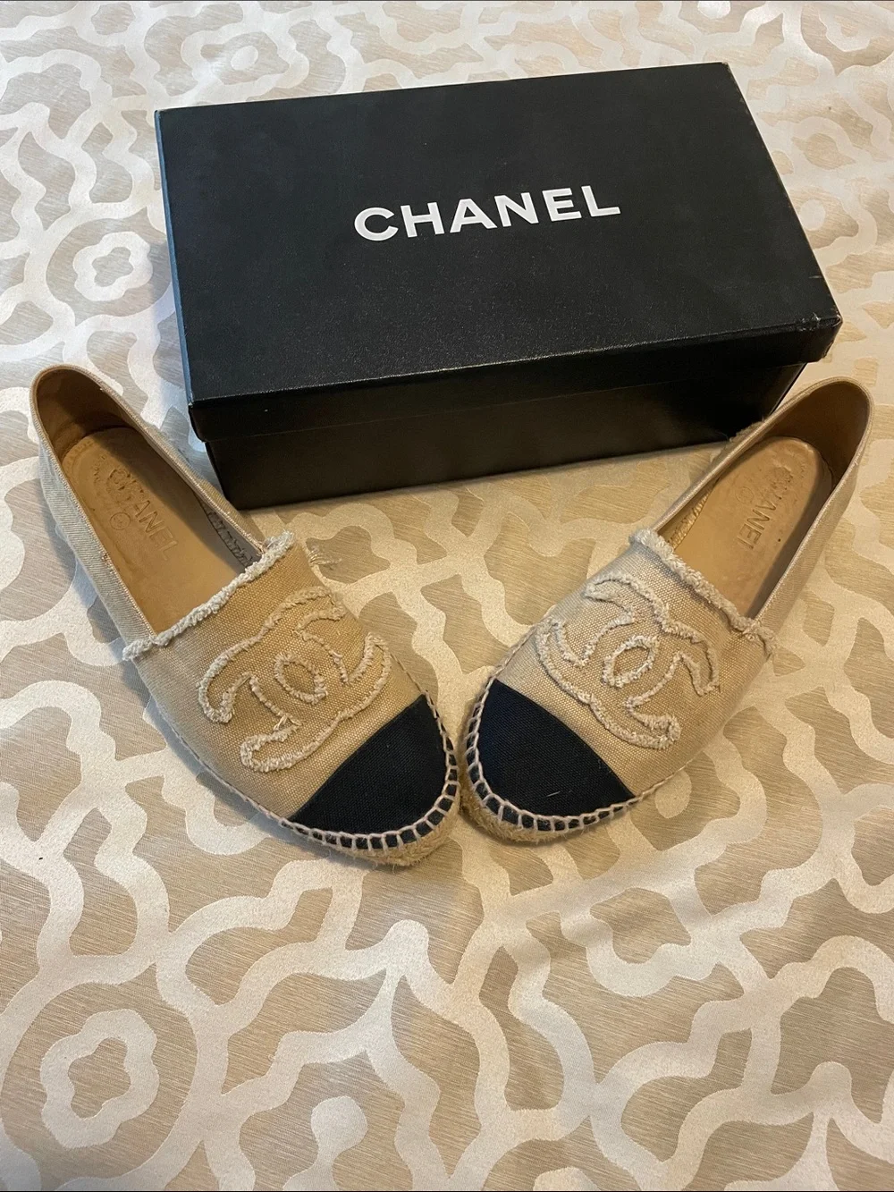 CHANEL Tan and Black Canvas Espadrille Flats AUTHENTIC